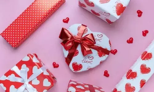 Valentine’s Day 2025: Tech-Savvy Gifts for a Memorable Celebration