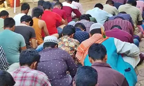 Gujarat police deports 15 illegal Bangladeshi immigrants involved in human trafficking