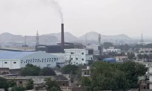 Industrial output slips to 3-mth low of 3.2% in Dec