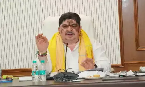 Ponnam Prabhakar Clears Confusion on Caste Census Survey, BC Reservation