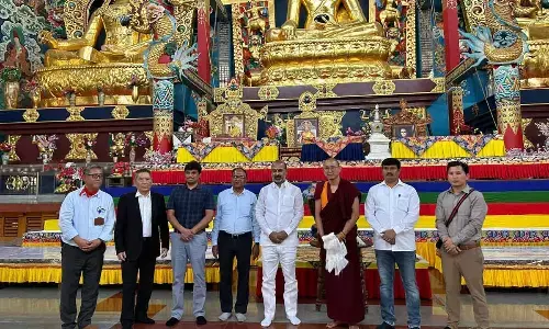 Bandi visits Tibetan refugee centre in Bylakuppe, K’taka
