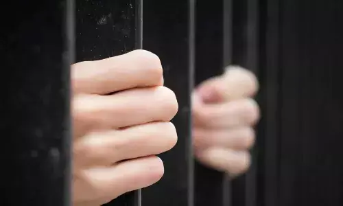 Cops nab 5 involved in dacoity