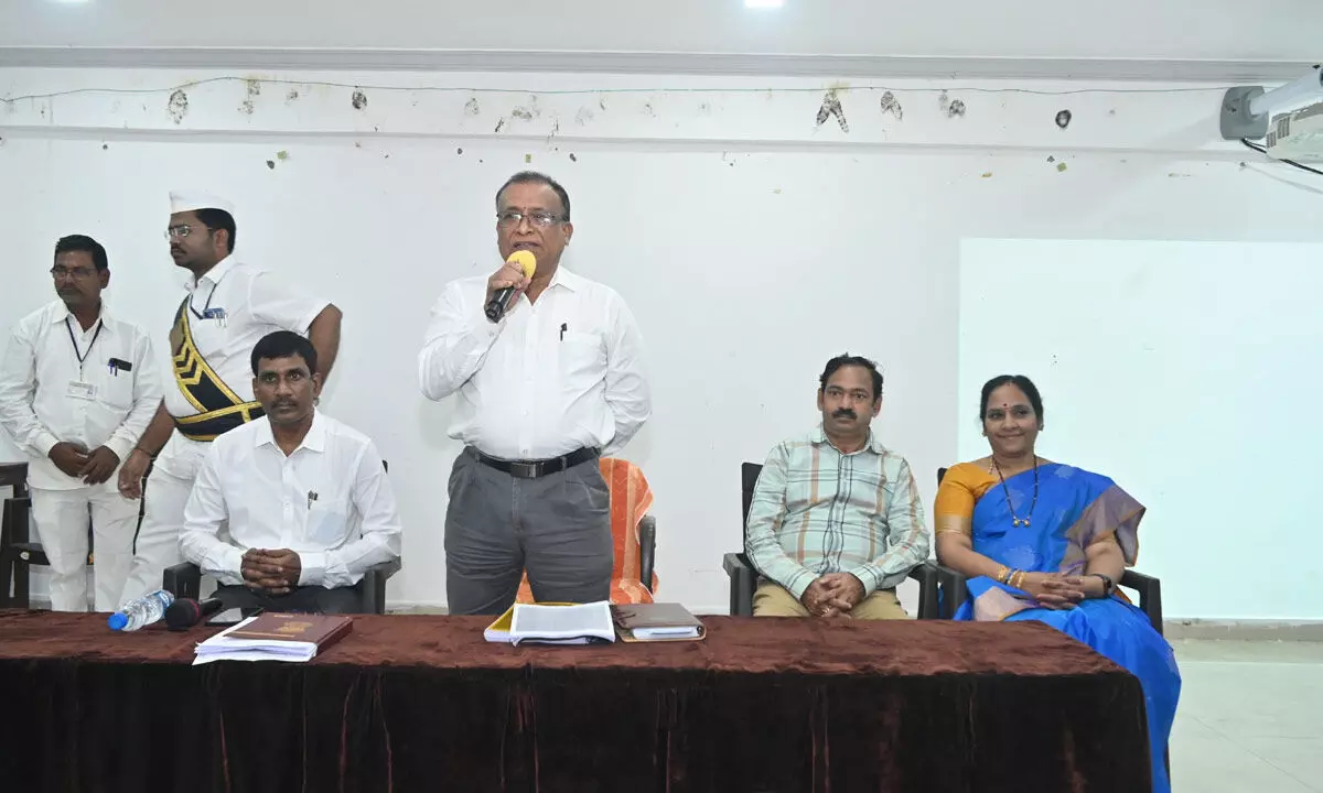 35 candidates in fray for Graduates constituency