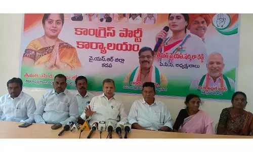 APCC spokesperson Dr N Tulasi Reddy speaking at a press meet in Kadapa on Thursday
