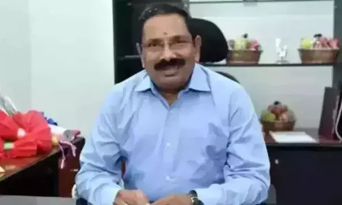 CS condemns rumours on bird flu, reviews situation with collectors