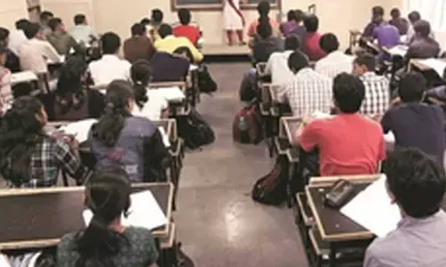 CCPA fines coaching institute for false claims on IIT-JEE results