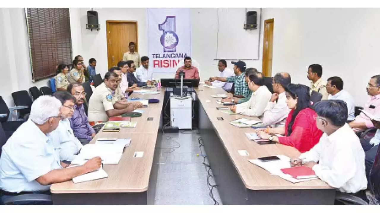 671 families to relocate from Amrabad Tiger Reserve 671 families to relocate from Amrabad Tiger Reserve