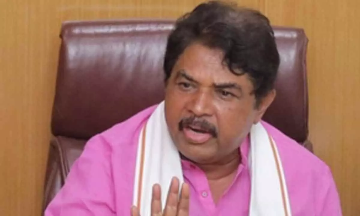 Shut bars not universities: K’taka LoP to state govt Shut bars not universities: K’taka LoP to state govt