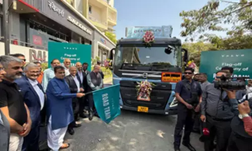 Nitin Gadkari flags off India’s 1st ‘Road Train’ for long-haul transportation