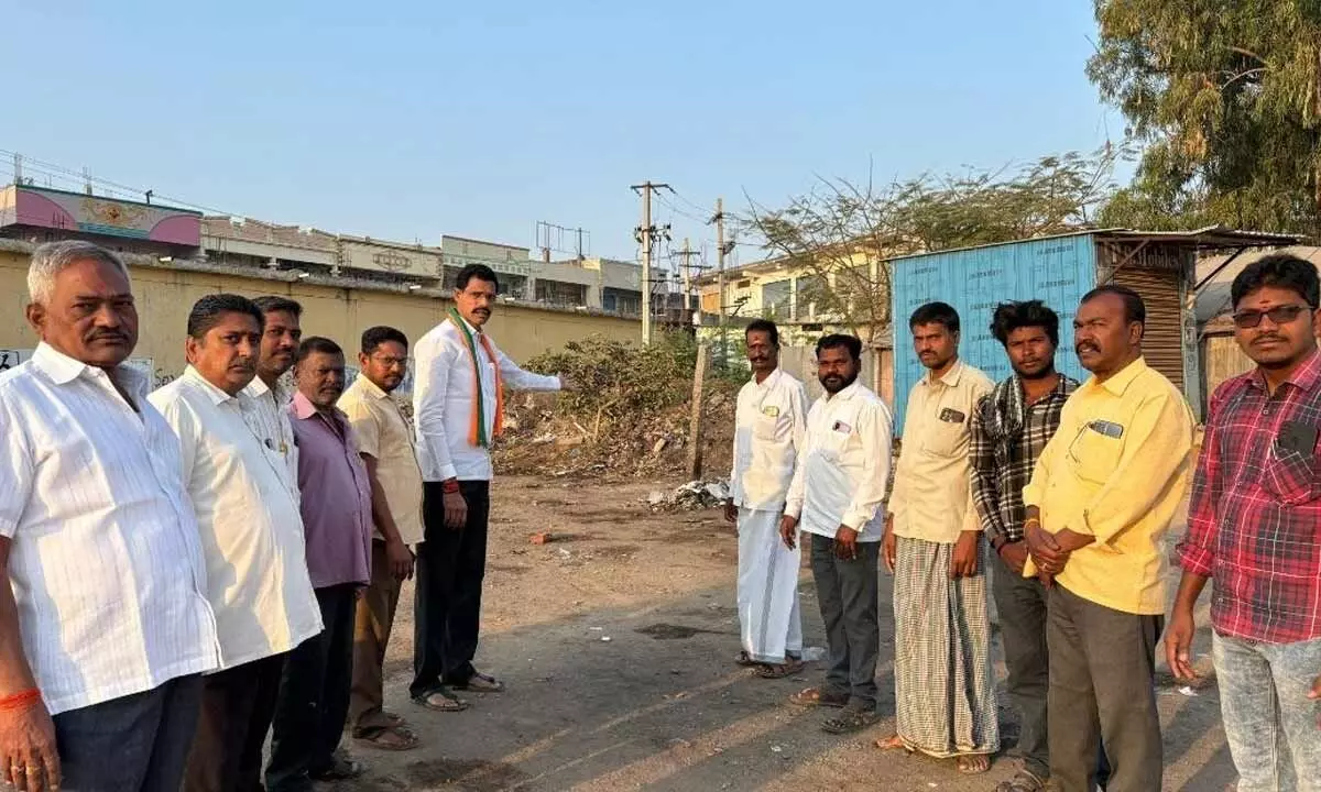 Sore sight: Aiza bus stand devoid of basic facilities Sore sight: Aiza bus stand devoid of basic facilities