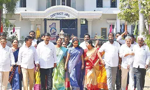 No one can stop march of KCR-KTR army: Kavitha