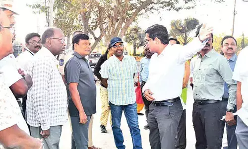 GHMC chief inspects H-CITI projects at Serilingampally