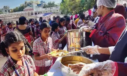 Hit by fund crunch, TG govt junks CM Breakfast scheme