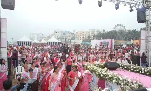 ‘Sakhis’ paint Beach Road pink