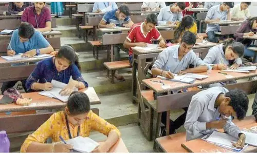 Group-II aspirants anxious over Mains exam schedule