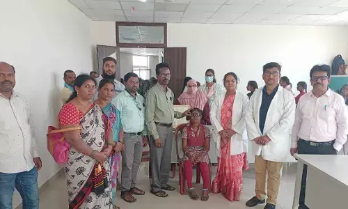 GGH Superintendent Raghu Launches Free Eye Screening for Government School Students