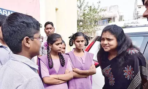 Collector flags off vehicle of Rashtriya Bal Swasthya Karyakram