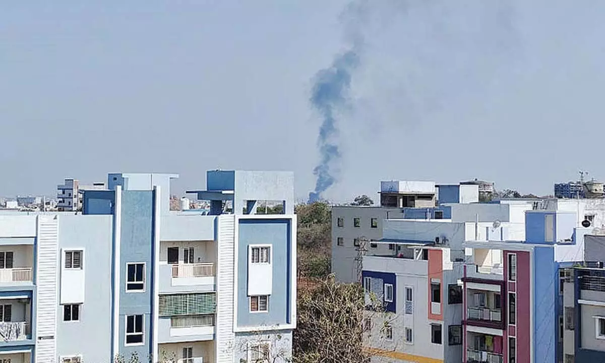 Pungent smell due to industrial effluents irks denizens