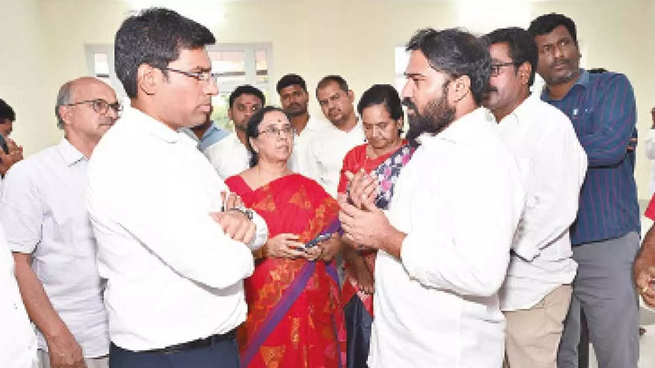 District Collector Dr S Venkateswar, SPMVV V-C Prof V Uma, SAAP Chairman A Ravi Naidu and others reviewing the arrangements at SPMVV on Tuesday District Collector Dr S Venkateswar, SPMVV V-C Prof V Uma, SAAP Chairman A Ravi Naidu and others reviewing the arrangements at SPMVV on Tuesday