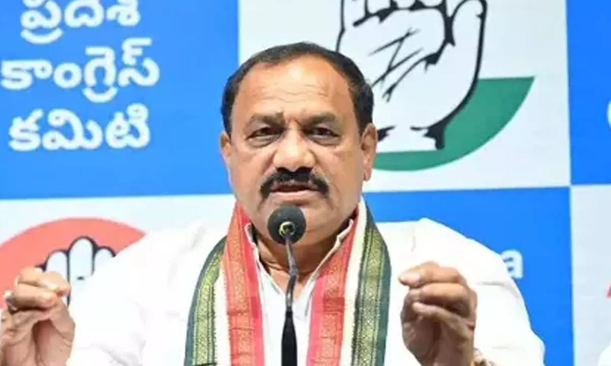 Mahesh Goud Slams BRS for Deceiving Unemployed Youth in KCR Nagar Meeting