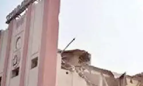 SCR issues travel advisory