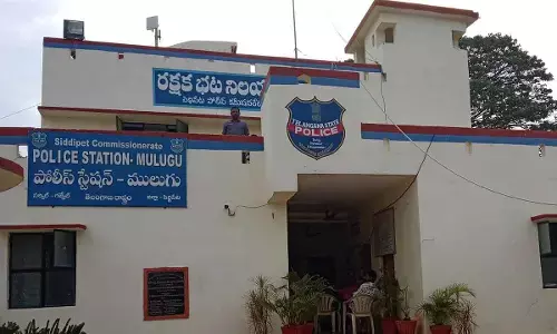 Mulugu Police Crack Down on Drug Sales with Special Inspections