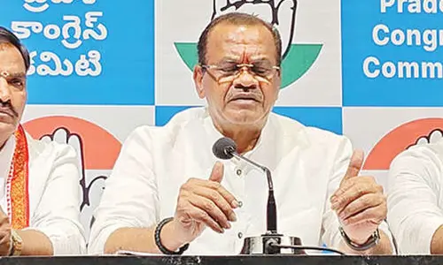 Komatireddy blames BRS for activist’s murder