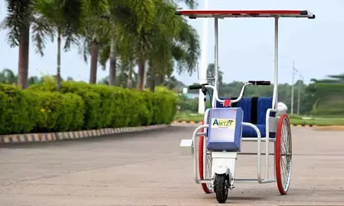 Solar-powered tricycle wins BRICS award