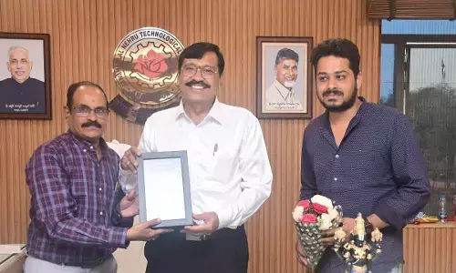 Sudarshan Rao takes charge as JNTUA regular V-C