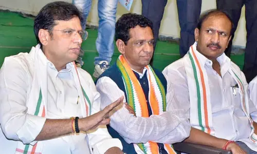 Work for Narender Reddy’s victory, Sridhar Babu tells Cong workers