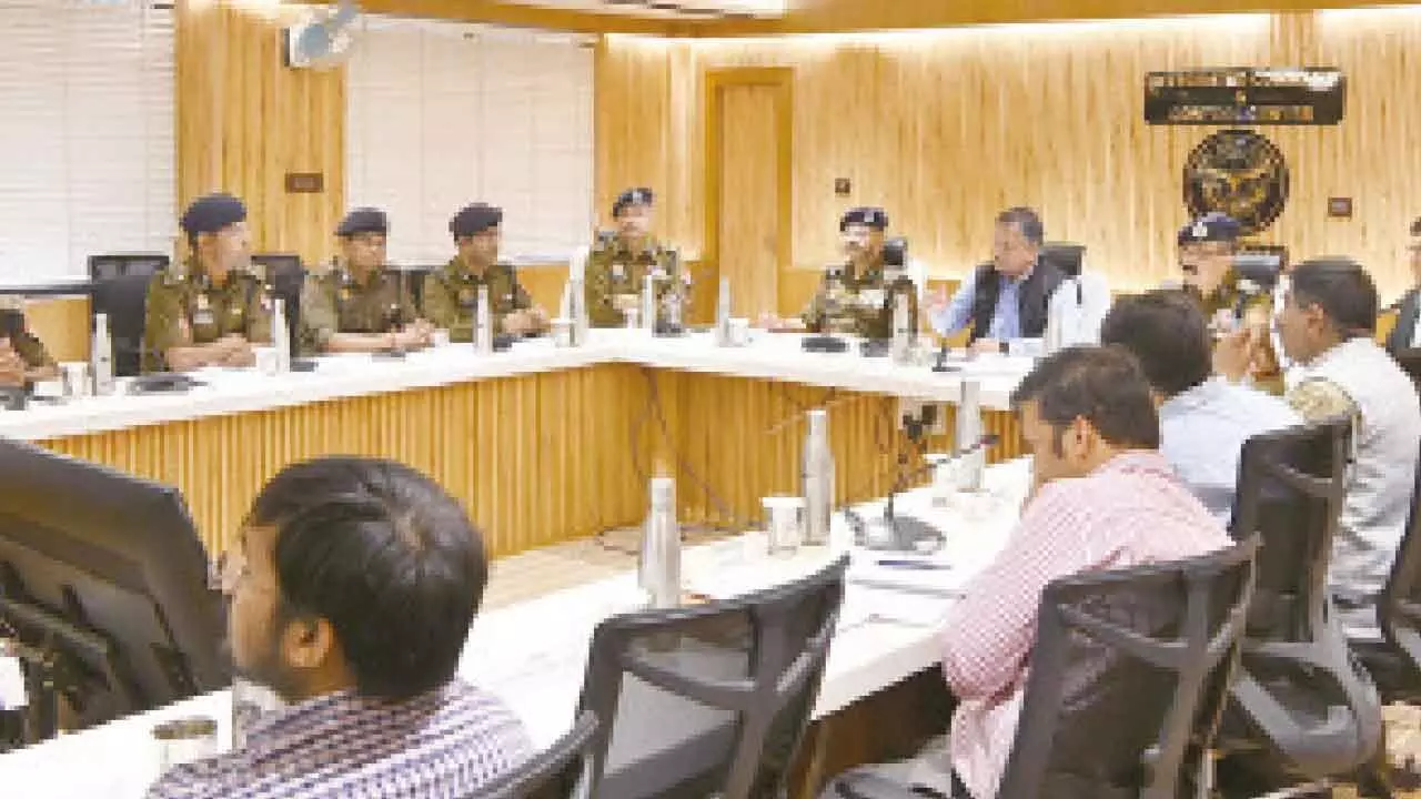 Yogi sarkar prepares for last bath of Mahashivratri Yogi sarkar prepares for last bath of Mahashivratri