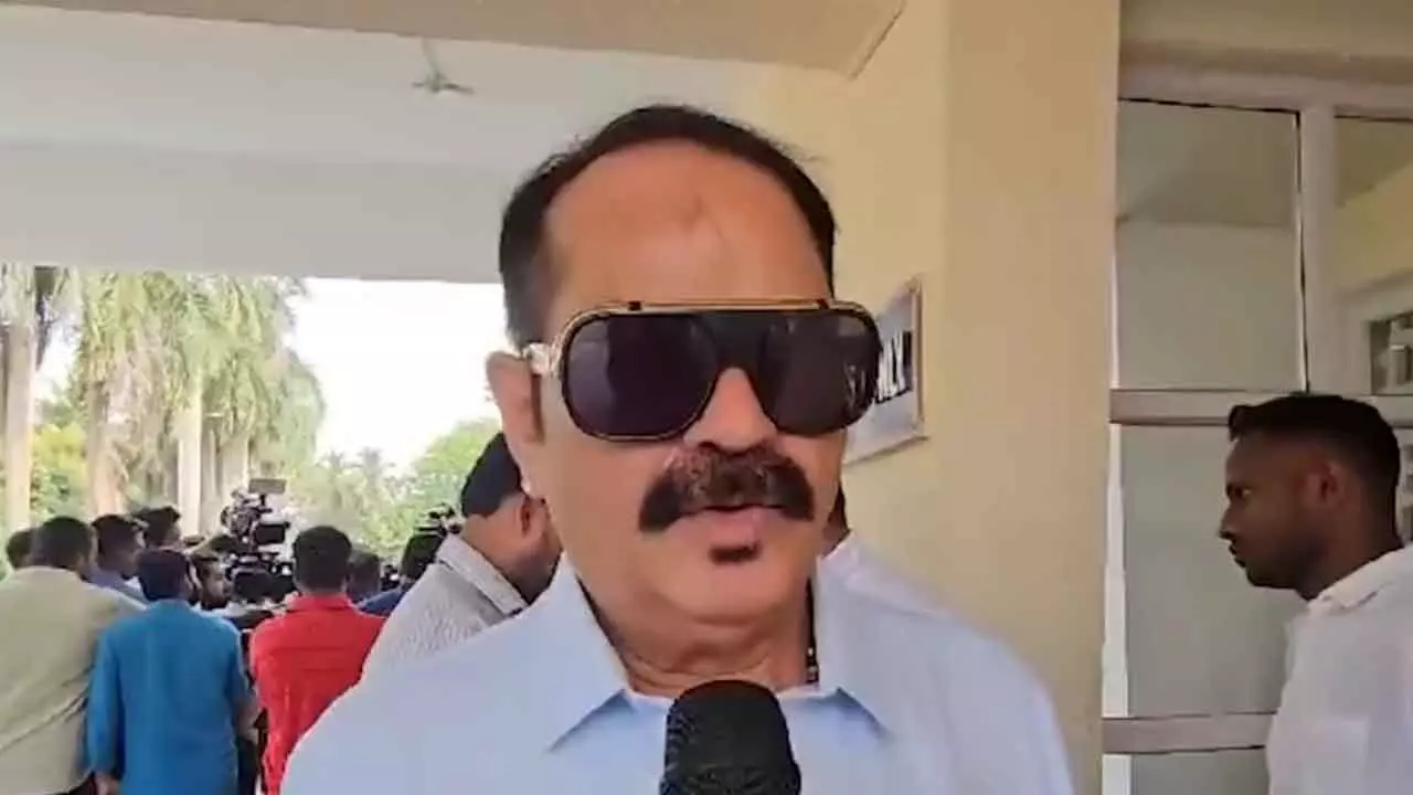 Oppn demands judicial probe: Nepalese students’ issue rocks Assembly Oppn demands judicial probe: Nepalese students’ issue rocks Assembly