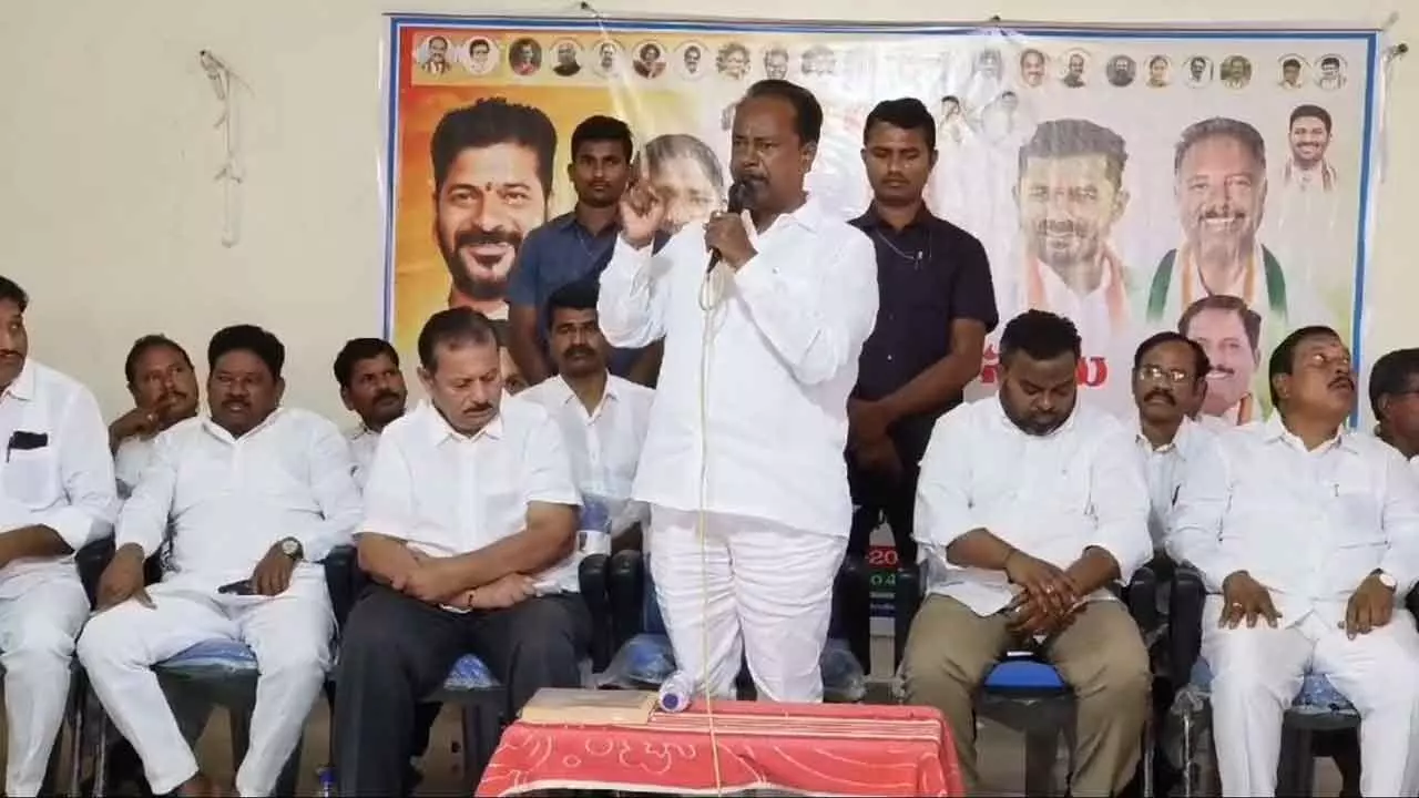 Graduates leaning towards Congress: MLA Gandra Graduates leaning towards Congress: MLA Gandra