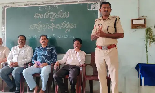 Plea to reduce foreign word usage to protect Telugu