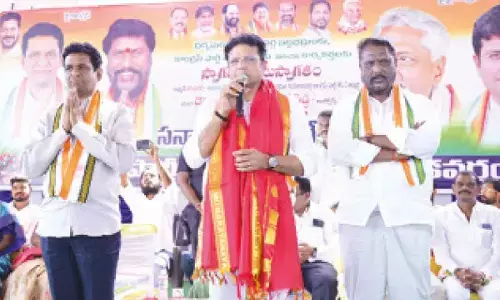 Opponents maligning Narendra Reddy out of fear of defeat: Sridhar Babu