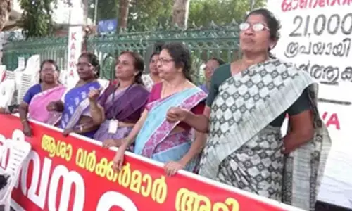 Kerala Asha workers’ strike enters 13th day, Chennithala says CM can resolve it quickly