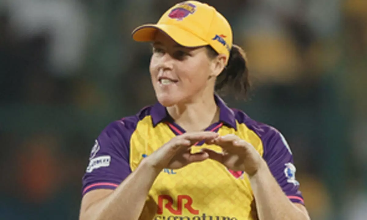 WPL: She seems to have golden arm, Mithali hails Grace Harris hat-trick against DC WPL: She seems to have golden arm, Mithali hails Grace Harris hat-trick against DC