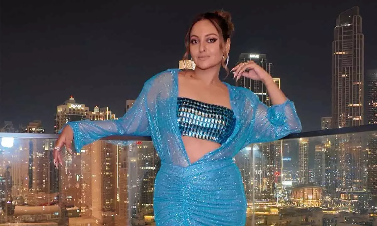Sonakshi Sinha stuns in Dubai getaway pics