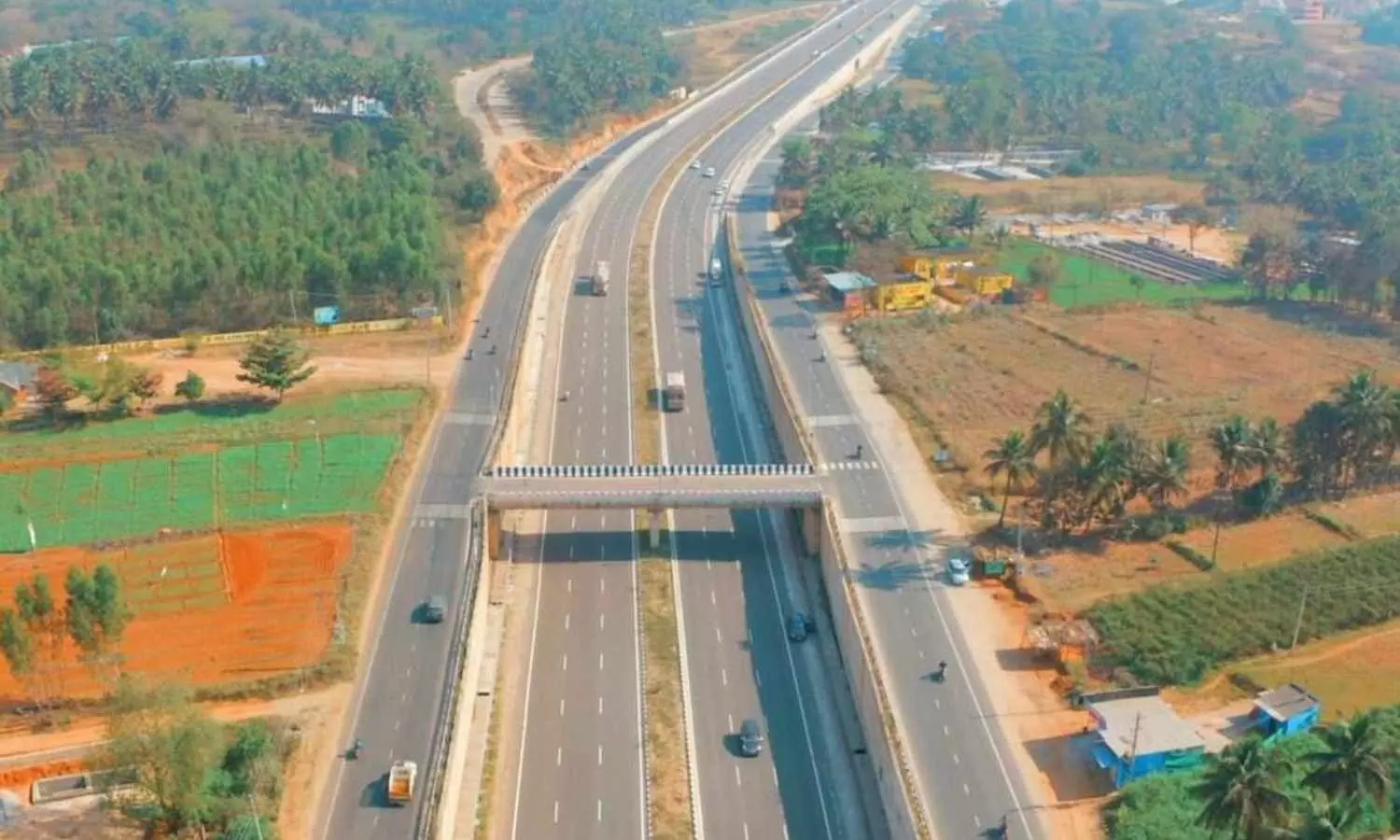 Bengaluru-Mysuru Expressway Cuts Travel Time to 75 Minutes Bengaluru-Mysuru Expressway Cuts Travel Time to 75 Minutes