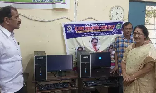 AVR Vigyan Kendra gets computers