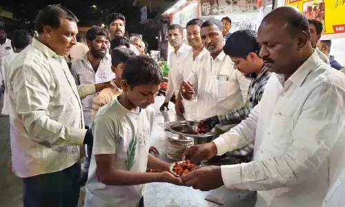 Novel move to allay fears of bird flu