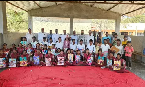 Former Student Supports Education: Free Exam Materials & Cash Rewards for Toppers.