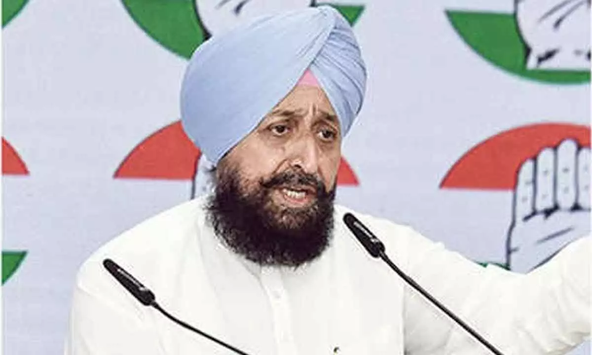 Pb Cong leader says in touch with 32 AAP MLAs Pb Cong leader says in touch with 32 AAP MLAs