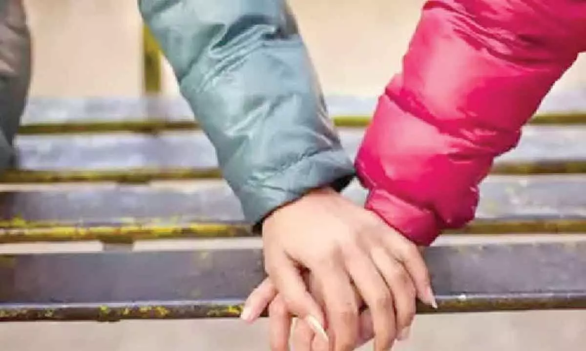 ‘Adolescent love’: Delhi HC acquits man of minor’s rape ‘Adolescent love’: Delhi HC acquits man of minor’s rape