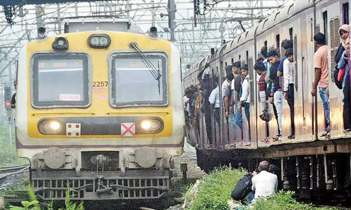 Lack of special trains between Mumbai & Coastal K’taka irks passengers Lack of special trains between Mumbai & Coastal K’taka irks passengers