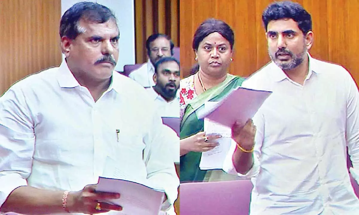 Council witnesses heated debate on resignation of V-Cs Council witnesses heated debate on resignation of V-Cs