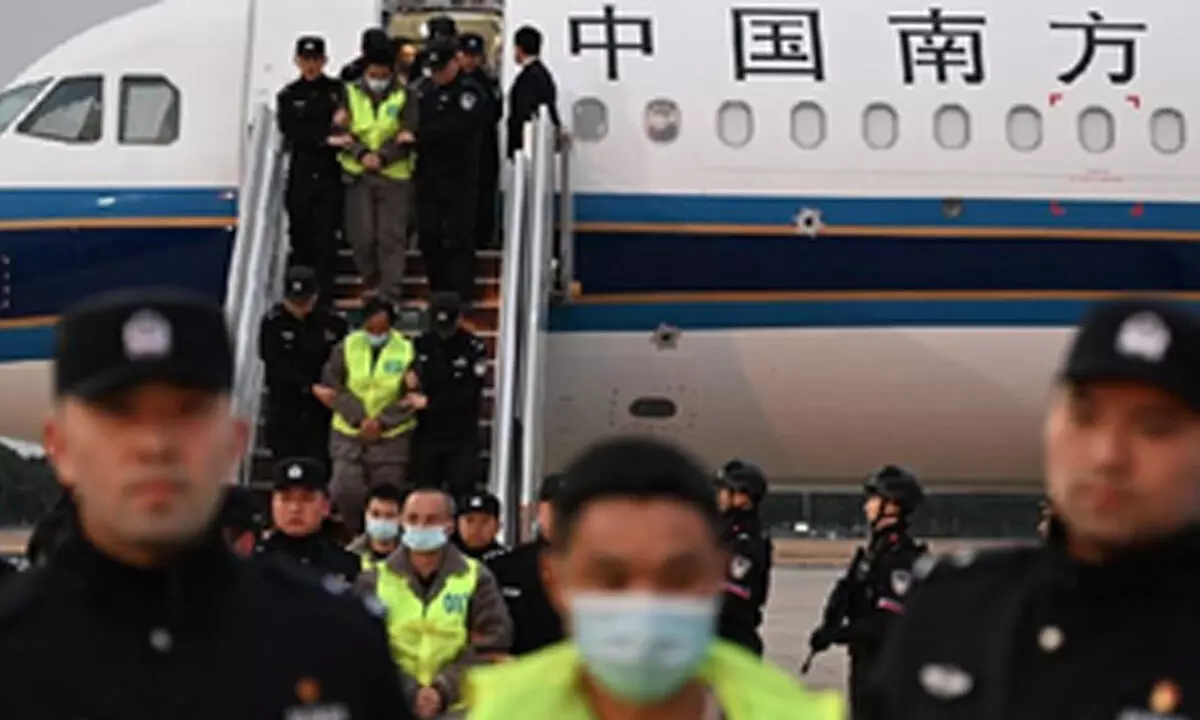 40 Chinese nationals repatriated from Thailand in joint crackdown on illegal immigration 40 Chinese nationals repatriated from Thailand in joint crackdown on illegal immigration