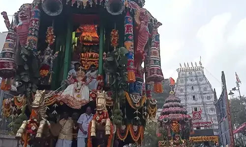 Grand Rathsavam Celebrated at Srikalahastheeswara Temple
