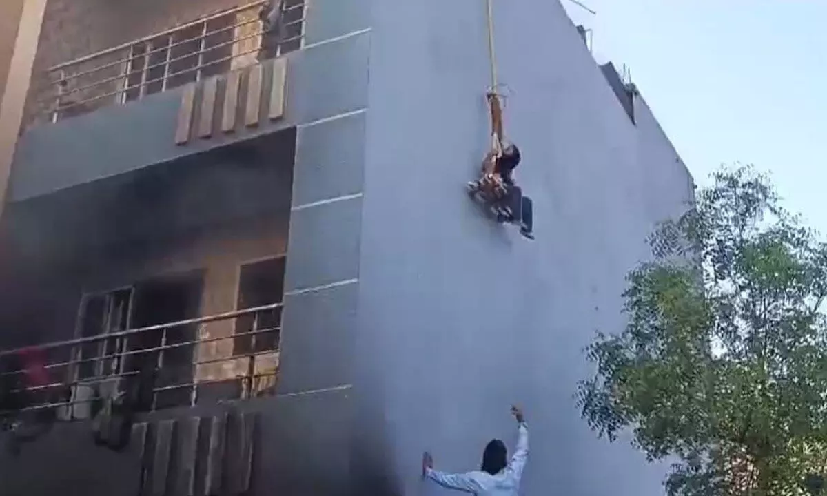 Three including child killed in fire accident at Manikonda Three including child killed in fire accident at Manikonda