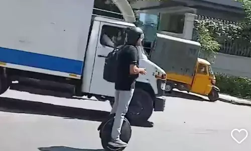 Unicycle ride on Bengaluru Ring Road; Techie gets rid of traffic problem